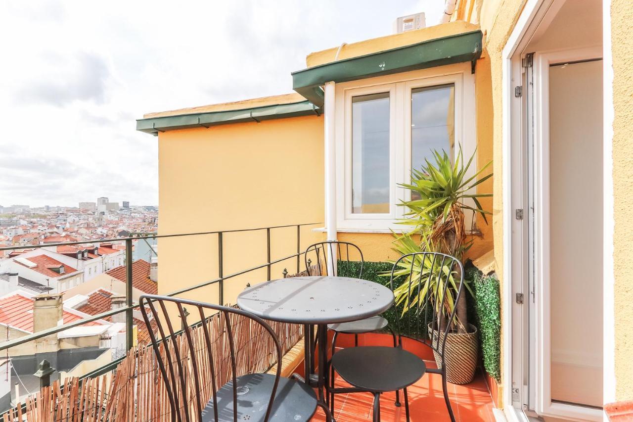 Vita Portucale ! Almirante Panoramic View Лиссабон Экстерьер фото